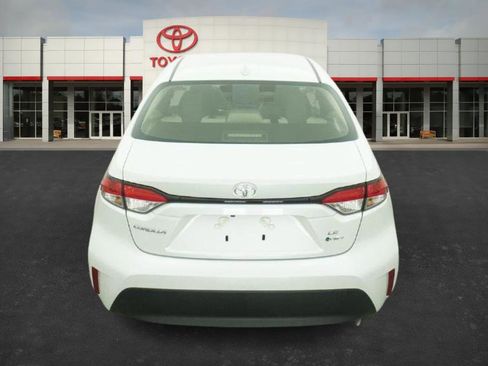 New 2026 Toyota Corolla LE image 18