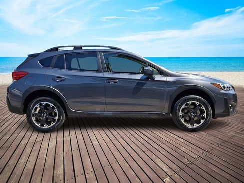 Used 2023 Subaru Crosstrek 2.0i Premium AWD/4WD image 7