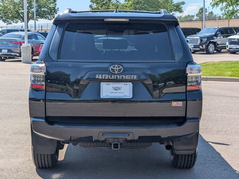 Used 2023 Toyota 4Runner 40th Anniversary SE AWD/4WD image 5