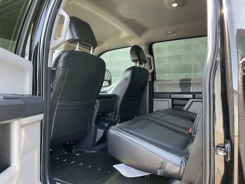 Used 2022 Ford F350 XLT AWD/4WD image 12