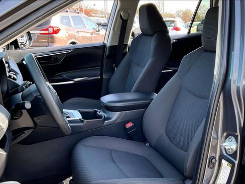 Certified 2024 Toyota RAV4 LE image 7