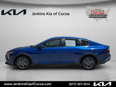 New 2026 Kia K4 FWD image 10