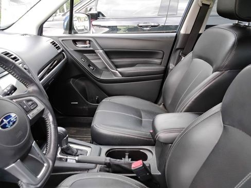 Used 2018 Subaru Forester 2.5i Touring w/ Popular Package #2 AWD/4WD image 8