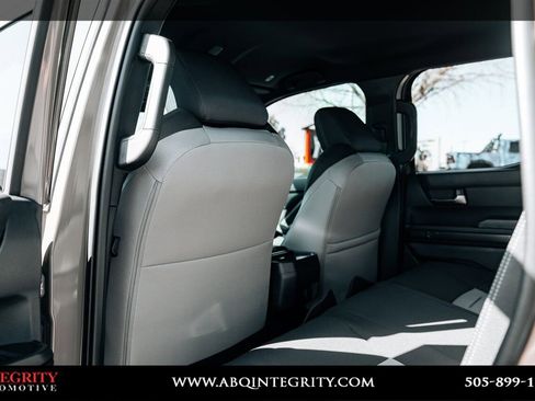 Used 2026 Toyota Tacoma TRD Off-Road image 36