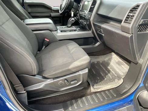 Used 2017 Ford F150 XLT w/ Equipment Group 302A Luxury image 16