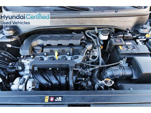 Certified 2025 Hyundai Venue SEL image 34