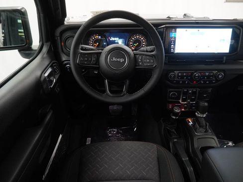 New 2026 Jeep Gladiator Mojave w/ Safety Group image 20