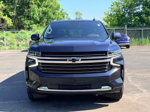 Used 2023 Chevrolet Tahoe LT AWD/4WD image 3