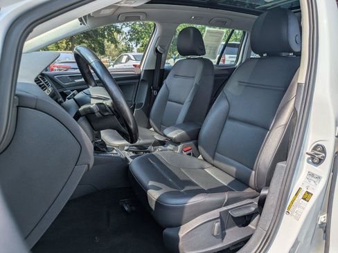 Used 2018 Volkswagen Golf Alltrack AWD/4WD image 26