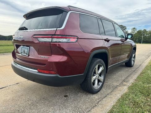 Used 2022 Jeep Grand Cherokee L Limited image 5