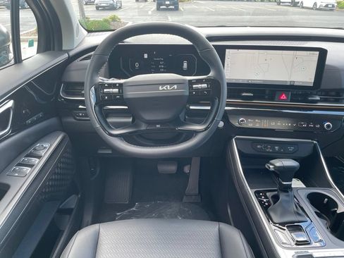 New 2027 Kia Carnival SX Prestige FWD image 14