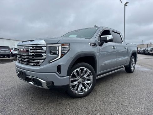Used 2024 GMC Sierra 1500 Denali AWD/4WD image 1