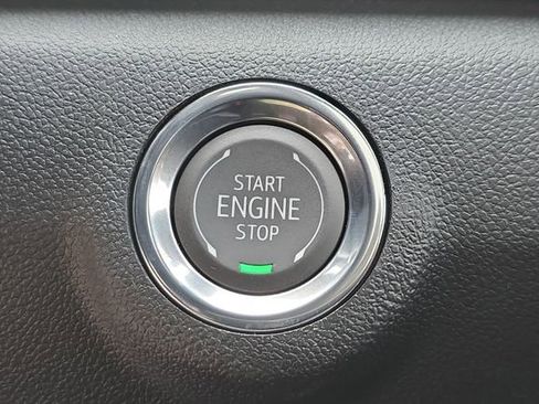 New 2026 GMC Terrain Elevation w/ Elevation Premium Package AWD/4WD image 17