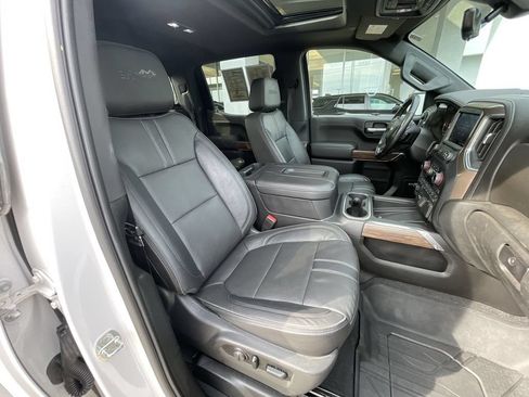 Certified 2020 Chevrolet Silverado 1500 High Country w/ Technology Package AWD/4WD image 29