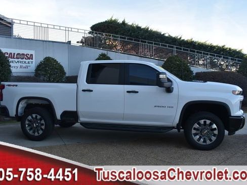 Certified 2025 Chevrolet Silverado 2500 Custom w/ Custom Convenience Package image 11