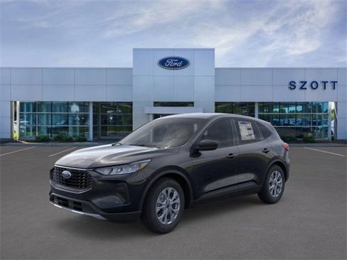 New 2025 Ford Escape Active w/ Cold Weather Package image 1