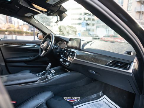 Used 2019 BMW 540i w/ M Sport Package image 15