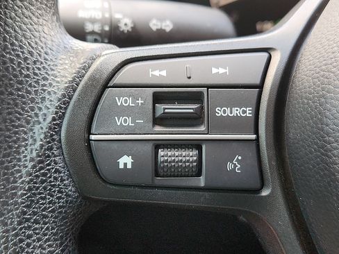 Used 2024 Honda CR-V EX image 16