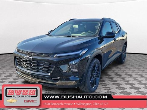 New 2026 Chevrolet Trax ACTIV FWD image 2