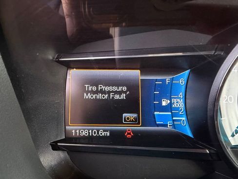 Used 2016 Ford Explorer Limited w/ Equipment Group 301A image 17