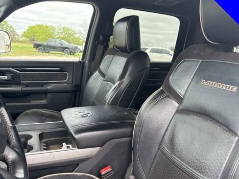 Used 2022 RAM 3500 Laramie image 12