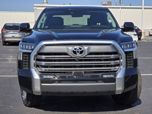 Used 2023 Toyota Tundra Limited image 12