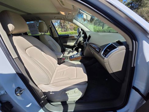 Used 2012 Audi Q5 2.0T Premium Plus image 9