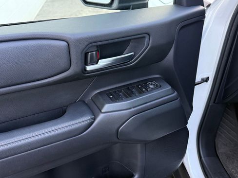 Used 2024 Toyota Land Cruiser image 12