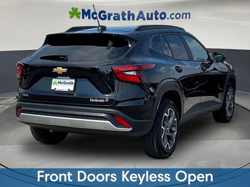Used 2025 Chevrolet Trax LT w/ Driver Confidence Package FWD image 8