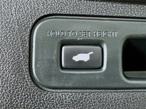 Certified 2023 Honda Odyssey Touring image 12