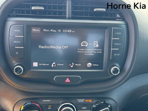 Certified 2023 Kia Soul LX w/ LX Technology Package FWD image 21