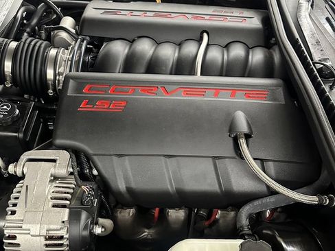 Used 2007 Chevrolet Corvette Convertible w/ Preferred Equipment Group RWD image 7