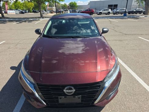 Used 2024 Nissan Altima 2.5 SV image 9
