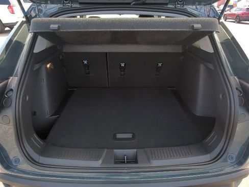 New 2026 Chevrolet Trax LT w/ LT Convenience Package FWD image 29