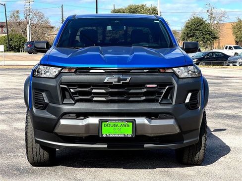 Used 2023 Chevrolet Colorado Trail Boss image 3