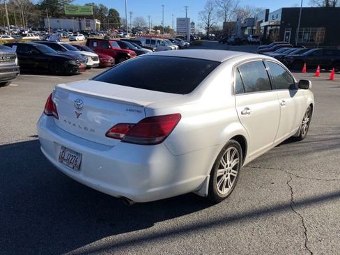 Used 2007 Toyota Avalon Limited image 3