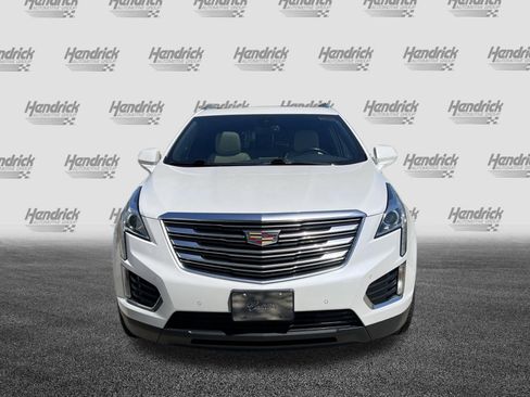 Used 2019 Cadillac XT5 Luxury AWD/4WD image 3