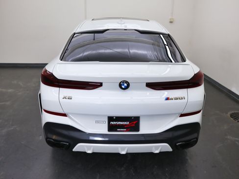 Used 2023 BMW X6 M50i w/ Executive Package image 10