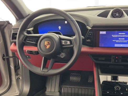 New 2026 Porsche Macan 4 Electric AWD/4WD image 20