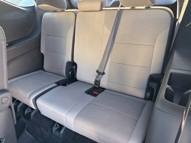 Certified 2026 Chevrolet Traverse LT w/ Driver Confidence Package FWD image 26