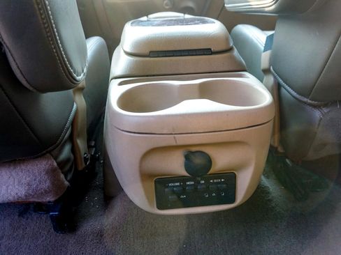 Used 2003 Ford Excursion Eddie Bauer image 24