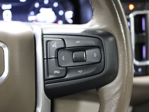 Used 2023 GMC Yukon XL Denali RWD image 13