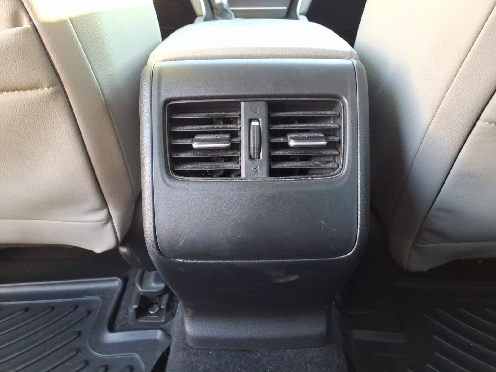 Used 2018 Honda Accord EX-L image 29