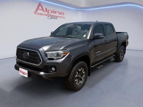 Used 2018 Toyota Tacoma TRD Off-Road w/ Technology Package AWD/4WD image 1