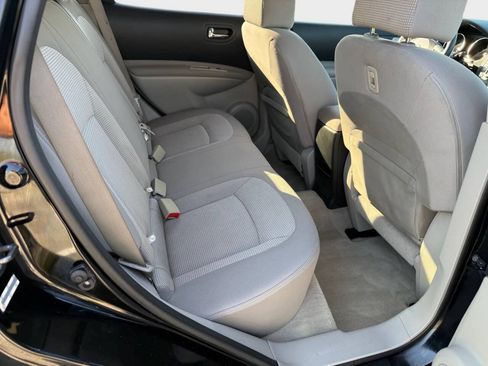 Used 2008 Nissan Rogue SL w/ Premium Pkg FWD image 9