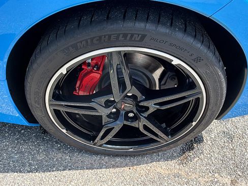 Used 2023 Chevrolet Corvette Stingray Coupe w/ Z51 Performance Package RWD image 12