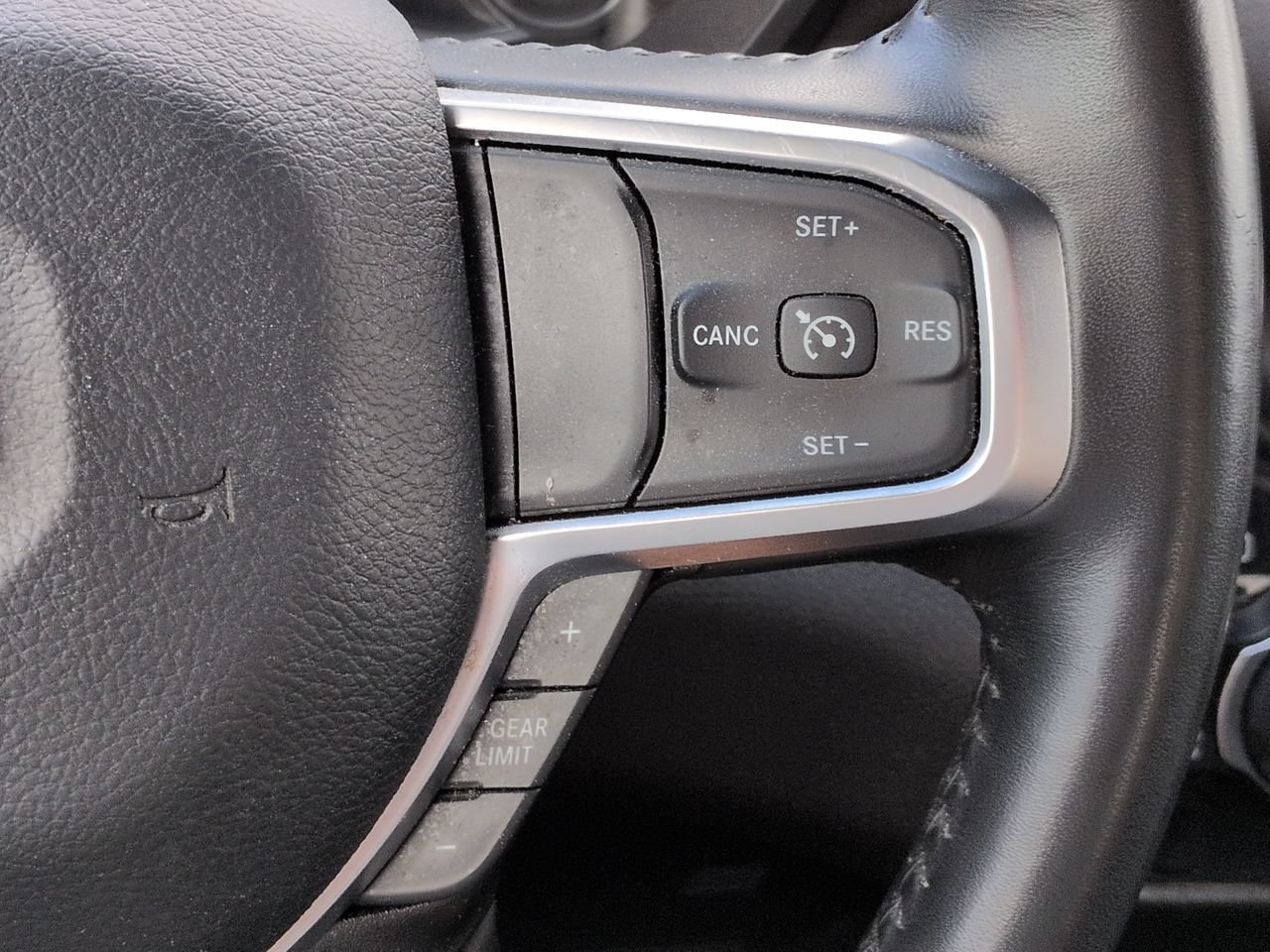 Used 2024 RAM 1500 Big Horn AWD/4WD image 24