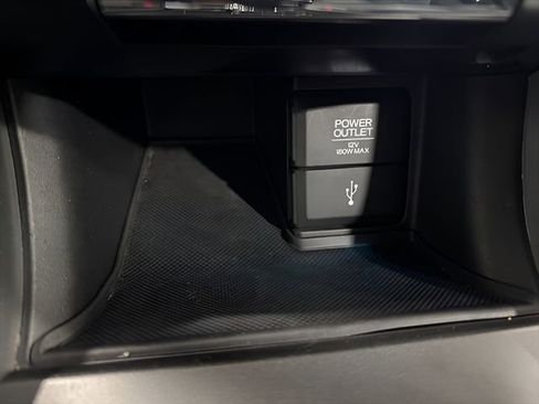 Used 2015 Honda Accord LX image 22
