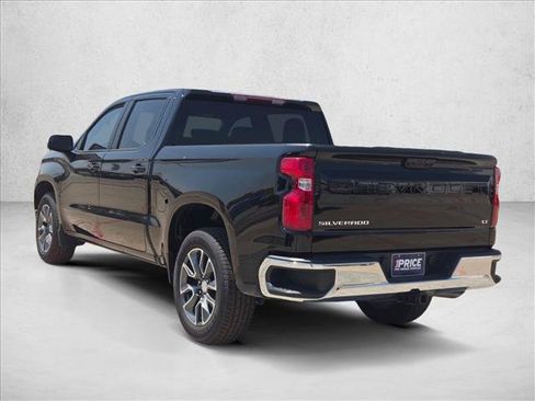 Used 2024 Chevrolet Silverado 1500 LT RWD image 8