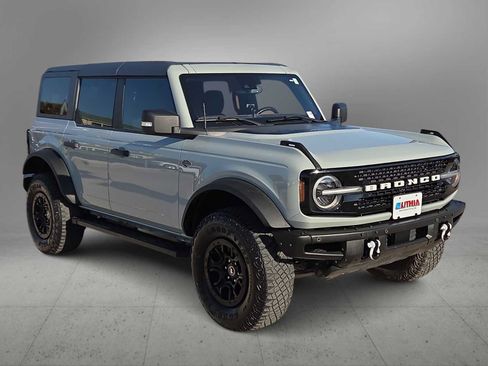 Used 2022 Ford Bronco Wildtrak AWD/4WD image 2